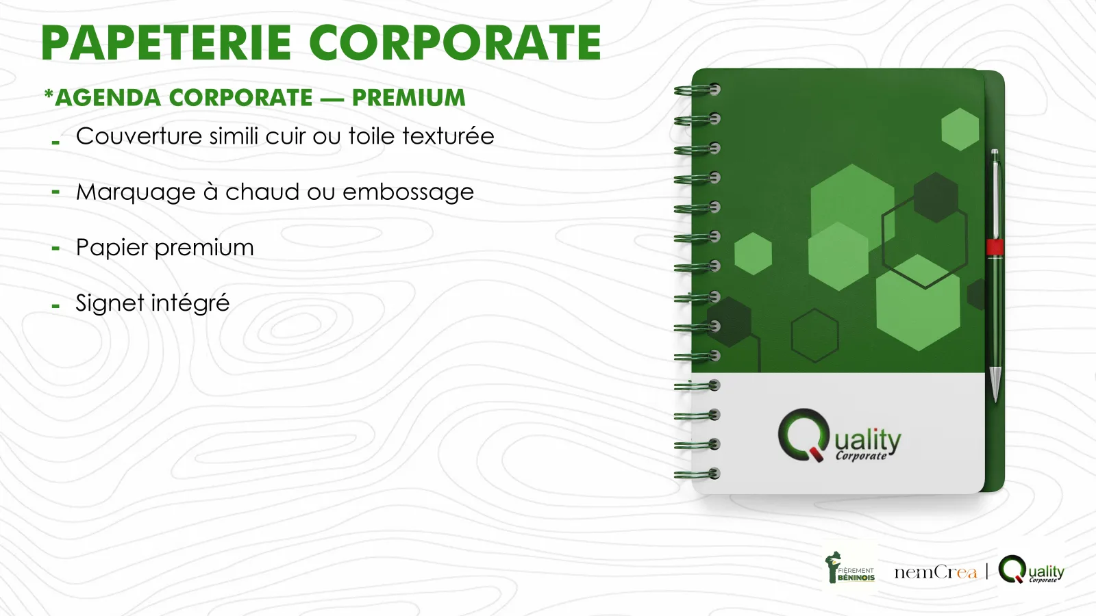Page du catalogue présentant un agenda à couverture verte